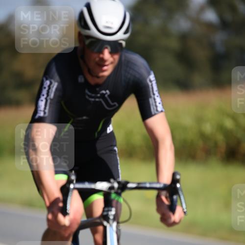01.09.2024 - 17. Tribühne Triathlon H.Heesch http://msf.ph/oto/6946915 01.09.2024 11:54:53 Radfahren 474, 585, 632, 679 meine-sportfotos.de