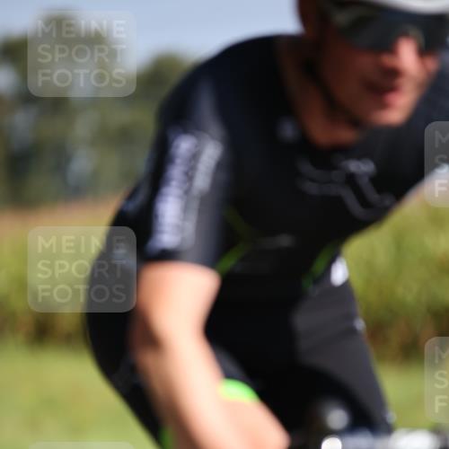 01.09.2024 - 17. Tribühne Triathlon H.Heesch http://msf.ph/oto/6946925 01.09.2024 11:54:54 Radfahren 474, 585, 632, 679, 713 meine-sportfotos.de