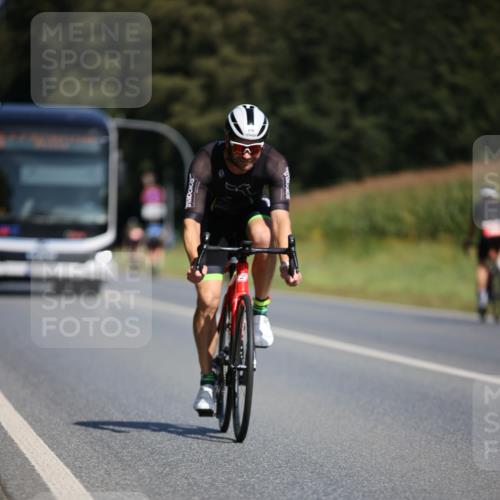 01.09.2024 - 17. Tribühne Triathlon H.Heesch http://msf.ph/oto/6946935 01.09.2024 11:55:24 Radfahren 478, 598, 601, 616 meine-sportfotos.de