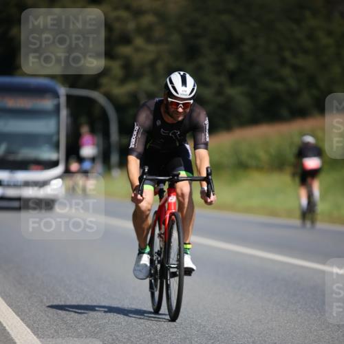 01.09.2024 - 17. Tribühne Triathlon H.Heesch http://msf.ph/oto/6946942 01.09.2024 11:55:24 Radfahren 478, 598, 601, 616 meine-sportfotos.de