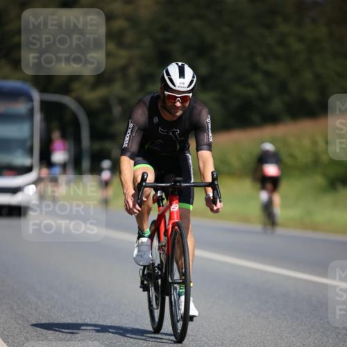 01.09.2024 - 17. Tribühne Triathlon H.Heesch http://msf.ph/oto/6946948 01.09.2024 11:55:24 Radfahren 478, 598, 601, 616 meine-sportfotos.de
