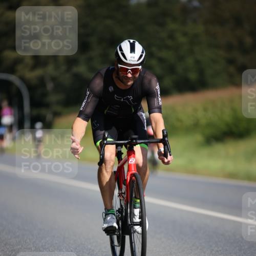 01.09.2024 - 17. Tribühne Triathlon H.Heesch http://msf.ph/oto/6946960 01.09.2024 11:55:25 Radfahren 478, 598, 601, 616 meine-sportfotos.de