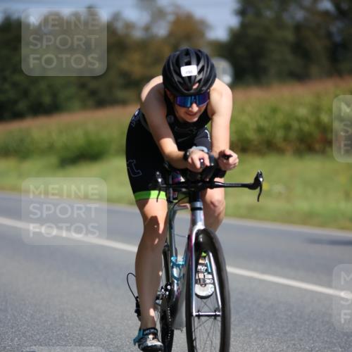 01.09.2024 - 17. Tribühne Triathlon H.Heesch http://msf.ph/oto/6947006 01.09.2024 11:56:09 Radfahren 449, 455, 496, 546 meine-sportfotos.de