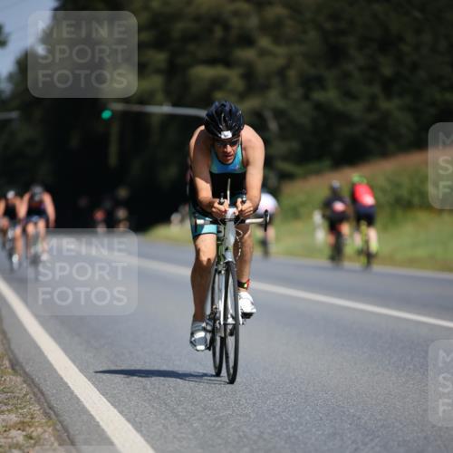 01.09.2024 - 17. Tribühne Triathlon H.Heesch http://msf.ph/oto/6947035 01.09.2024 11:56:27 Radfahren 504, 536, 551, 553, 612, 650 meine-sportfotos.de