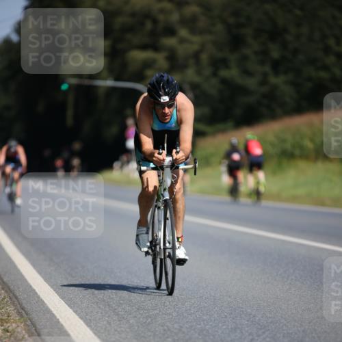 01.09.2024 - 17. Tribühne Triathlon H.Heesch http://msf.ph/oto/6947042 01.09.2024 11:56:27 Radfahren 504, 536, 551, 553, 612, 650 meine-sportfotos.de