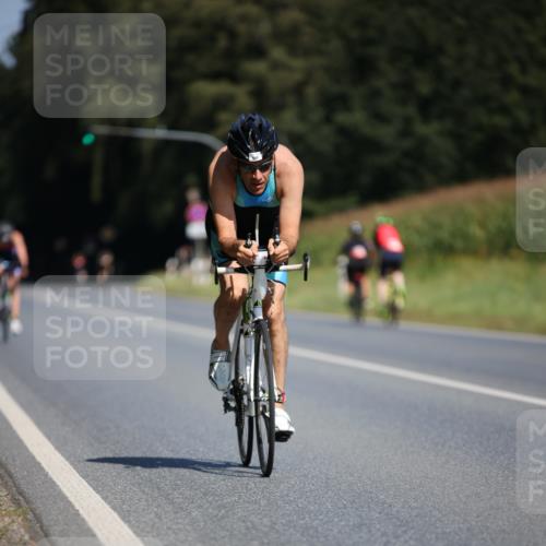 01.09.2024 - 17. Tribühne Triathlon H.Heesch http://msf.ph/oto/6947045 01.09.2024 11:56:27 Radfahren 504, 536, 551, 553, 612, 650 meine-sportfotos.de