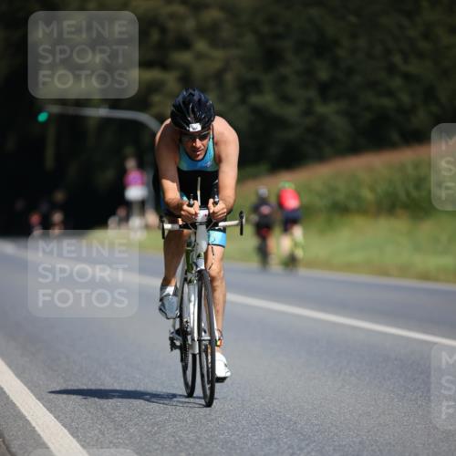 01.09.2024 - 17. Tribühne Triathlon H.Heesch http://msf.ph/oto/6947051 01.09.2024 11:56:27 Radfahren 504, 536, 551, 553, 612, 650 meine-sportfotos.de