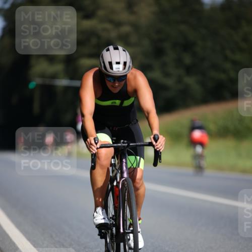 01.09.2024 - 17. Tribühne Triathlon H.Heesch http://msf.ph/oto/6947163 01.09.2024 11:56:46 Radfahren 460, 509, 570, 590, 635, 637 meine-sportfotos.de