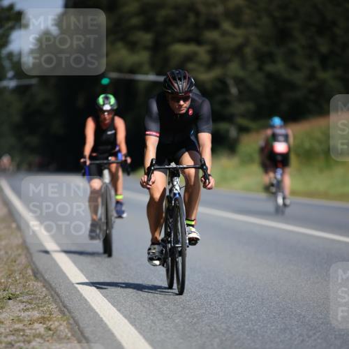 01.09.2024 - 17. Tribühne Triathlon H.Heesch http://msf.ph/oto/6947276 01.09.2024 11:57:21 Radfahren 480, 507, 593, 599 meine-sportfotos.de