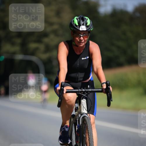 01.09.2024 - 17. Tribühne Triathlon H.Heesch http://msf.ph/oto/6947319 01.09.2024 11:57:24 Radfahren 480, 507, 534, 599, 681 meine-sportfotos.de