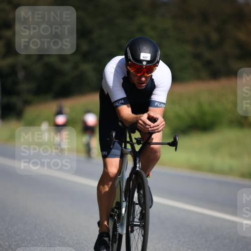 01.09.2024 - 17. Tribühne Triathlon H.Heesch http://msf.ph/oto/6947350 01.09.2024 11:57:42 Radfahren 481, 485, 557, 586, 607, 636, 651, 690, 708 meine-sportfotos.de