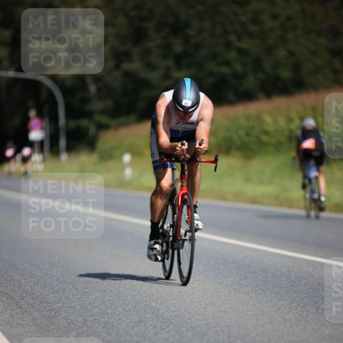 01.09.2024 - 17. Tribühne Triathlon H.Heesch http://msf.ph/oto/6947361 01.09.2024 11:57:50 Radfahren 465, 481, 485, 557, 586, 636, 644, 696, 708, 712 meine-sportfotos.de