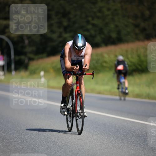 01.09.2024 - 17. Tribühne Triathlon H.Heesch http://msf.ph/oto/6947367 01.09.2024 11:57:50 Radfahren 465, 481, 485, 557, 586, 636, 644, 696, 708, 712 meine-sportfotos.de