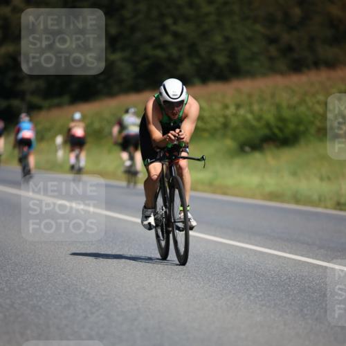 01.09.2024 - 17. Tribühne Triathlon H.Heesch http://msf.ph/oto/6947413 01.09.2024 11:57:58 Radfahren 463, 465, 644, 711, 712 meine-sportfotos.de