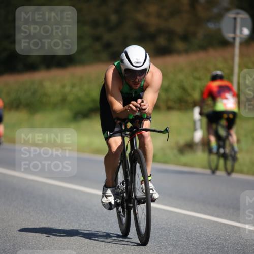 01.09.2024 - 17. Tribühne Triathlon H.Heesch http://msf.ph/oto/6947438 01.09.2024 11:57:58 Radfahren 463, 465, 644, 711, 712 meine-sportfotos.de