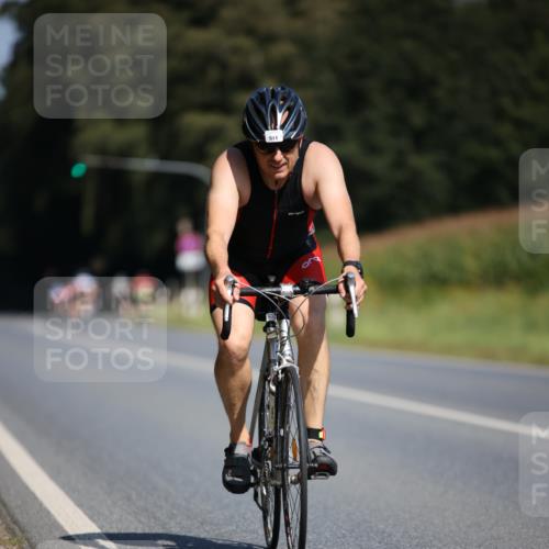 01.09.2024 - 17. Tribühne Triathlon H.Heesch http://msf.ph/oto/6947510 01.09.2024 11:58:11 Radfahren 452, 505, 511, 520, 572, 578, 676, 677 meine-sportfotos.de
