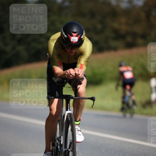 01.09.2024 - 17. Tribühne Triathlon H.Heesch http://msf.ph/oto/6947537 01.09.2024 11:58:18 Radfahren 484, 505, 520, 572, 617, 628, 677 meine-sportfotos.de