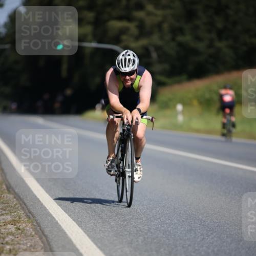 01.09.2024 - 17. Tribühne Triathlon H.Heesch http://msf.ph/oto/6947545 01.09.2024 11:58:21 Radfahren 199, 484, 505, 520, 617, 628, 634 meine-sportfotos.de