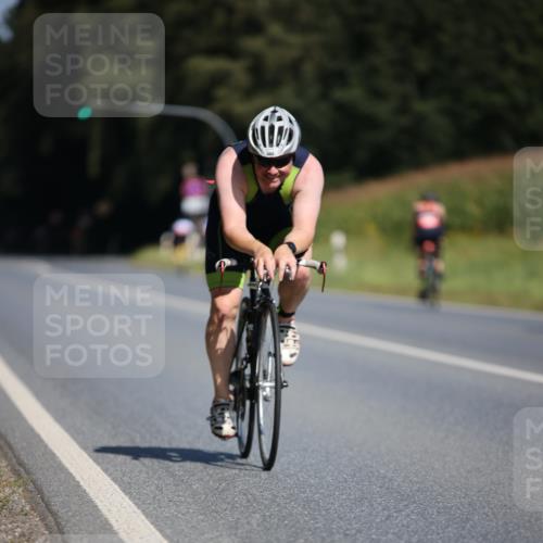 01.09.2024 - 17. Tribühne Triathlon H.Heesch http://msf.ph/oto/6947553 01.09.2024 11:58:21 Radfahren 199, 484, 505, 520, 617, 628, 634 meine-sportfotos.de