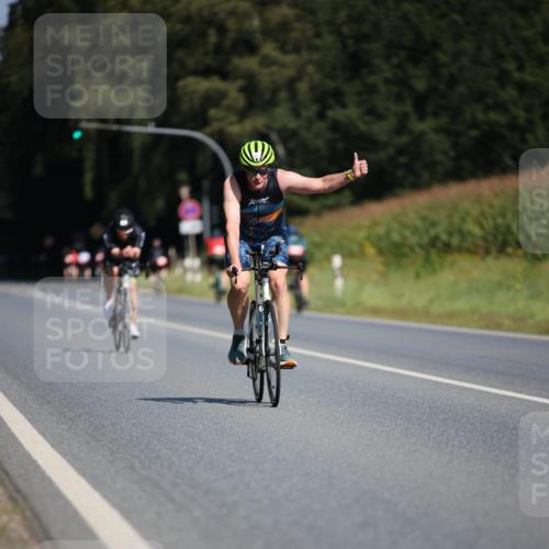 01.09.2024 - 17. Tribühne Triathlon H.Heesch http://msf.ph/oto/6947657 01.09.2024 11:58:47 Radfahren 360, 451, 491, 512, 513, 580, 591, 597 meine-sportfotos.de