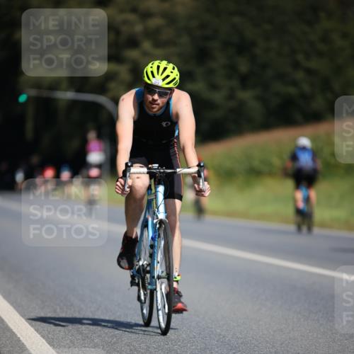 01.09.2024 - 17. Tribühne Triathlon H.Heesch http://msf.ph/oto/6947743 01.09.2024 11:58:53 Radfahren 513, 583, 597, 610, 639 meine-sportfotos.de