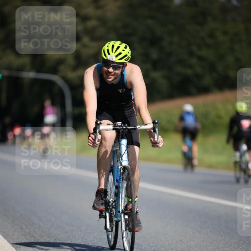 01.09.2024 - 17. Tribühne Triathlon H.Heesch http://msf.ph/oto/6947749 01.09.2024 11:58:53 Radfahren 513, 583, 597, 610, 639 meine-sportfotos.de