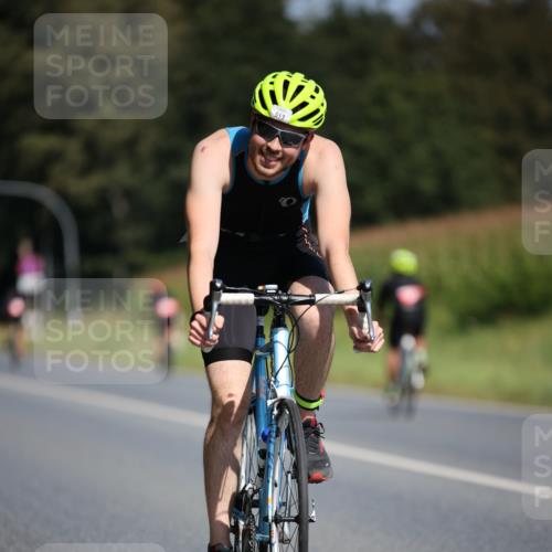 01.09.2024 - 17. Tribühne Triathlon H.Heesch http://msf.ph/oto/6947759 01.09.2024 11:58:54 Radfahren 513, 583, 597, 610, 639 meine-sportfotos.de
