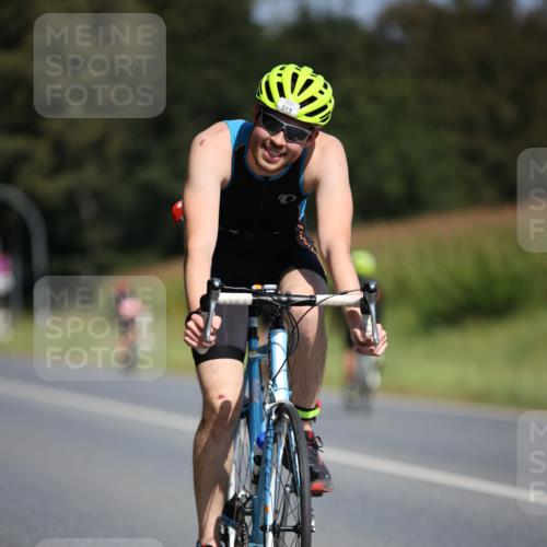 01.09.2024 - 17. Tribühne Triathlon H.Heesch http://msf.ph/oto/6947762 01.09.2024 11:58:54 Radfahren 513, 583, 597, 610, 639 meine-sportfotos.de