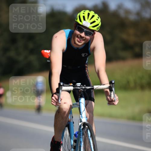 01.09.2024 - 17. Tribühne Triathlon H.Heesch http://msf.ph/oto/6947769 01.09.2024 11:58:54 Radfahren 513, 583, 597, 610, 639 meine-sportfotos.de