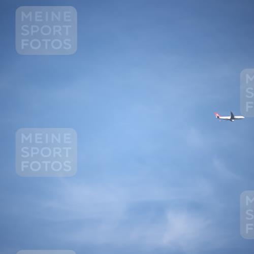 01.09.2024 - 17. Tribühne Triathlon H.Heesch http://msf.ph/oto/6947823 01.09.2024 11:59:26 Radfahren 560, 682 meine-sportfotos.de