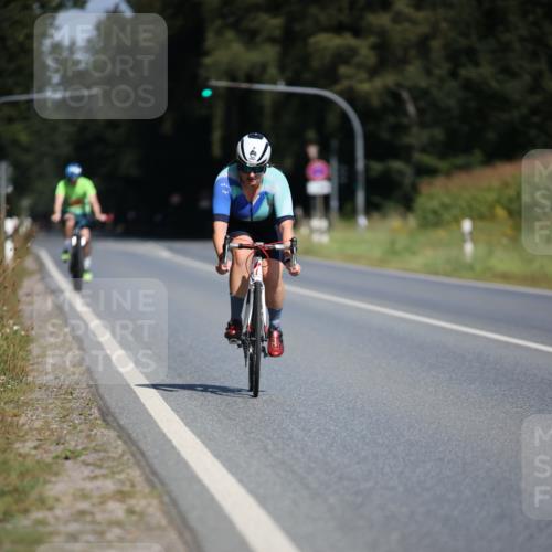01.09.2024 - 17. Tribühne Triathlon H.Heesch http://msf.ph/oto/6947831 01.09.2024 11:59:29 Radfahren 350, 560, 682 meine-sportfotos.de