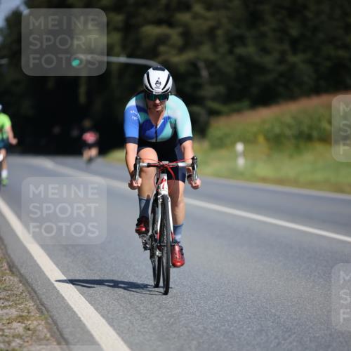 01.09.2024 - 17. Tribühne Triathlon H.Heesch http://msf.ph/oto/6947867 01.09.2024 11:59:30 Radfahren 350, 560, 682 meine-sportfotos.de