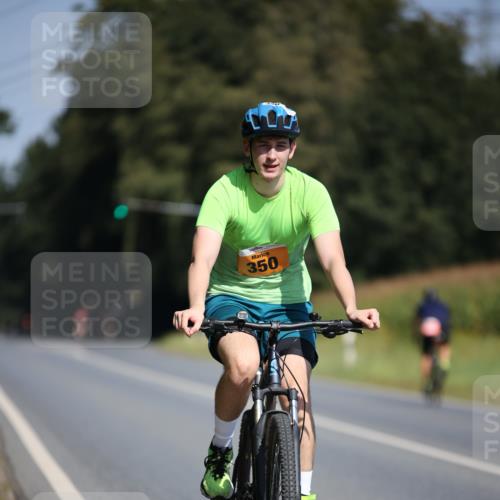 01.09.2024 - 17. Tribühne Triathlon H.Heesch http://msf.ph/oto/6947920 01.09.2024 11:59:38 Radfahren 350, 581, 665, 674 meine-sportfotos.de