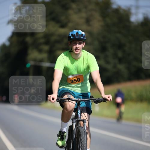 01.09.2024 - 17. Tribühne Triathlon H.Heesch http://msf.ph/oto/6947924 01.09.2024 11:59:38 Radfahren 350, 581, 665, 674 meine-sportfotos.de