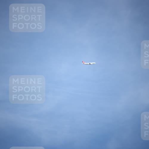 01.09.2024 - 17. Tribühne Triathlon H.Heesch http://msf.ph/oto/6947942 01.09.2024 11:59:47 Radfahren 605 meine-sportfotos.de