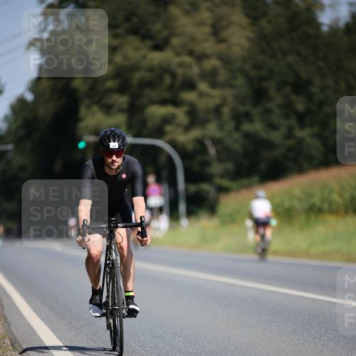 01.09.2024 - 17. Tribühne Triathlon H.Heesch http://msf.ph/oto/6948019 01.09.2024 12:00:31 Radfahren 499, 606, 668, 699 meine-sportfotos.de