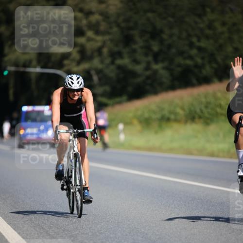 01.09.2024 - 17. Tribühne Triathlon H.Heesch http://msf.ph/oto/6948118 01.09.2024 12:00:51 Radfahren 456, 457, 477, 508, 552, 684 meine-sportfotos.de