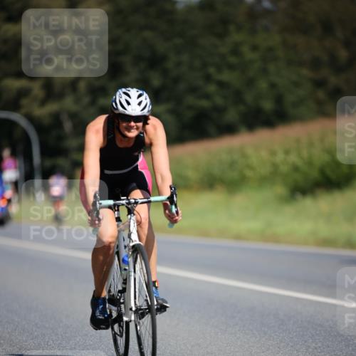 01.09.2024 - 17. Tribühne Triathlon H.Heesch http://msf.ph/oto/6948141 01.09.2024 12:00:52 Radfahren 456, 457, 477, 508, 552, 684 meine-sportfotos.de