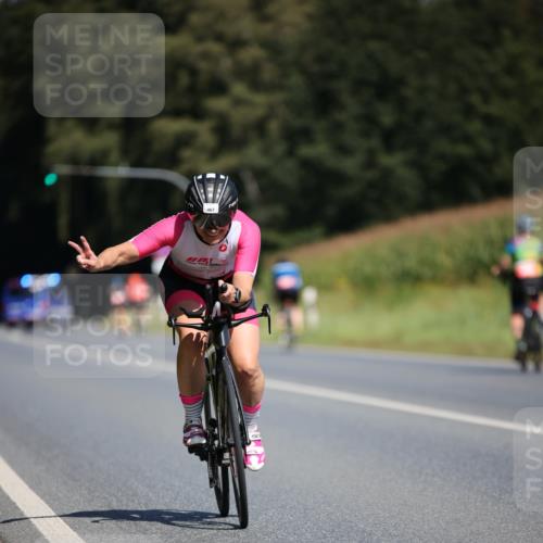 01.09.2024 - 17. Tribühne Triathlon H.Heesch http://msf.ph/oto/6948205 01.09.2024 12:01:05 Radfahren 467, 555, 655 meine-sportfotos.de