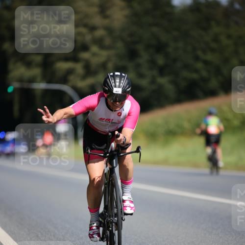 01.09.2024 - 17. Tribühne Triathlon H.Heesch http://msf.ph/oto/6948216 01.09.2024 12:01:05 Radfahren 467, 555, 655 meine-sportfotos.de