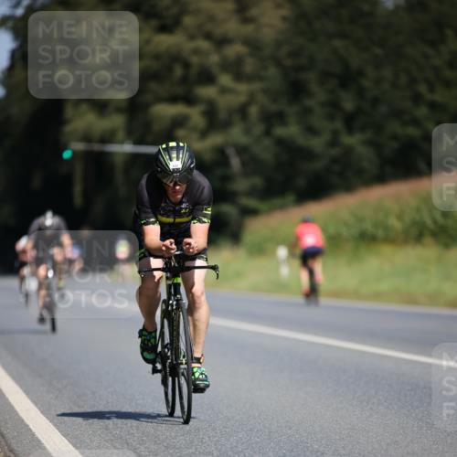 01.09.2024 - 17. Tribühne Triathlon H.Heesch http://msf.ph/oto/6948249 01.09.2024 12:01:18 Radfahren 500, 516, 537, 571 meine-sportfotos.de