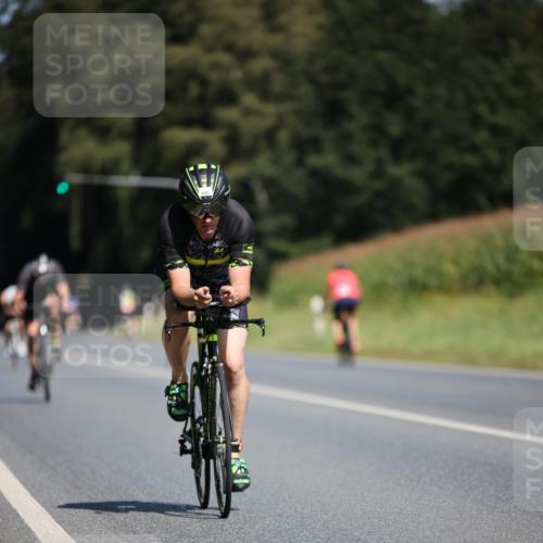 01.09.2024 - 17. Tribühne Triathlon H.Heesch http://msf.ph/oto/6948255 01.09.2024 12:01:18 Radfahren 500, 516, 537, 571 meine-sportfotos.de