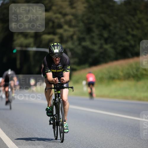 01.09.2024 - 17. Tribühne Triathlon H.Heesch http://msf.ph/oto/6948256 01.09.2024 12:01:18 Radfahren 500, 516, 537, 571 meine-sportfotos.de