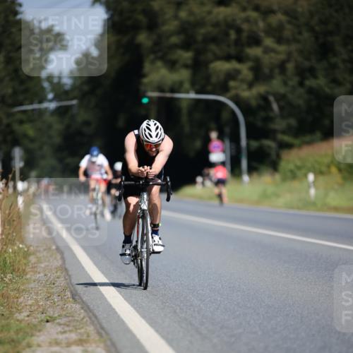 01.09.2024 - 17. Tribühne Triathlon H.Heesch http://msf.ph/oto/6948321 01.09.2024 12:01:24 Radfahren 333, 500, 516, 519 meine-sportfotos.de