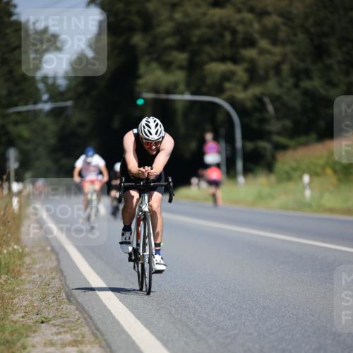 01.09.2024 - 17. Tribühne Triathlon H.Heesch http://msf.ph/oto/6948327 01.09.2024 12:01:24 Radfahren 333, 500, 516, 519 meine-sportfotos.de