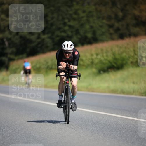 01.09.2024 - 17. Tribühne Triathlon H.Heesch http://msf.ph/oto/6948394 01.09.2024 12:01:30 Radfahren 333, 519 meine-sportfotos.de