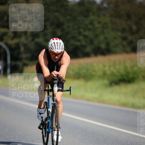 01.09.2024 - 17. Tribühne Triathlon H.Heesch http://msf.ph/oto/6948456 01.09.2024 12:02:48 Radfahren 615, 629, 658 meine-sportfotos.de