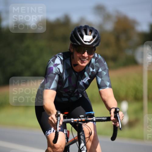 01.09.2024 - 17. Tribühne Triathlon H.Heesch http://msf.ph/oto/6948506 01.09.2024 12:03:04 Radfahren 447, 469, 705 meine-sportfotos.de