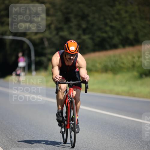 01.09.2024 - 17. Tribühne Triathlon H.Heesch http://msf.ph/oto/6948566 01.09.2024 12:03:28 Radfahren 364, 471, 523, 533, 678, 694 meine-sportfotos.de