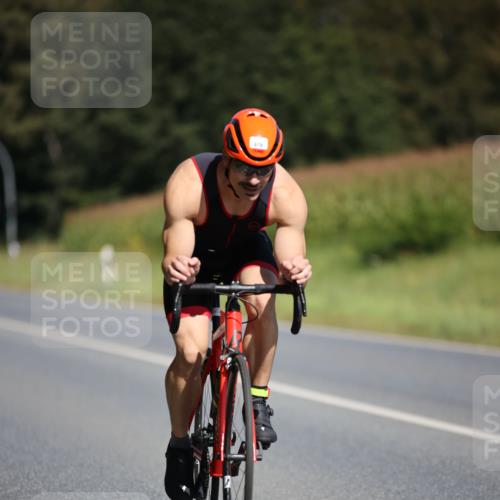 01.09.2024 - 17. Tribühne Triathlon H.Heesch http://msf.ph/oto/6948577 01.09.2024 12:03:28 Radfahren 364, 471, 523, 533, 678, 694 meine-sportfotos.de